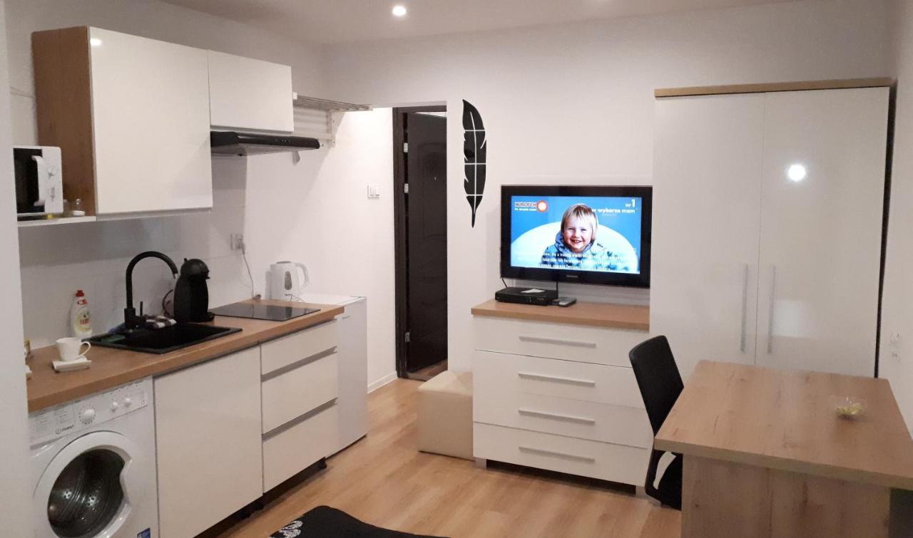 كيلتشي Apartamenty Centrum Panoramiczna Mala Dwojka Swan Labedz Promenada Klimatyzacja Lodowa المظهر الخارجي الصورة